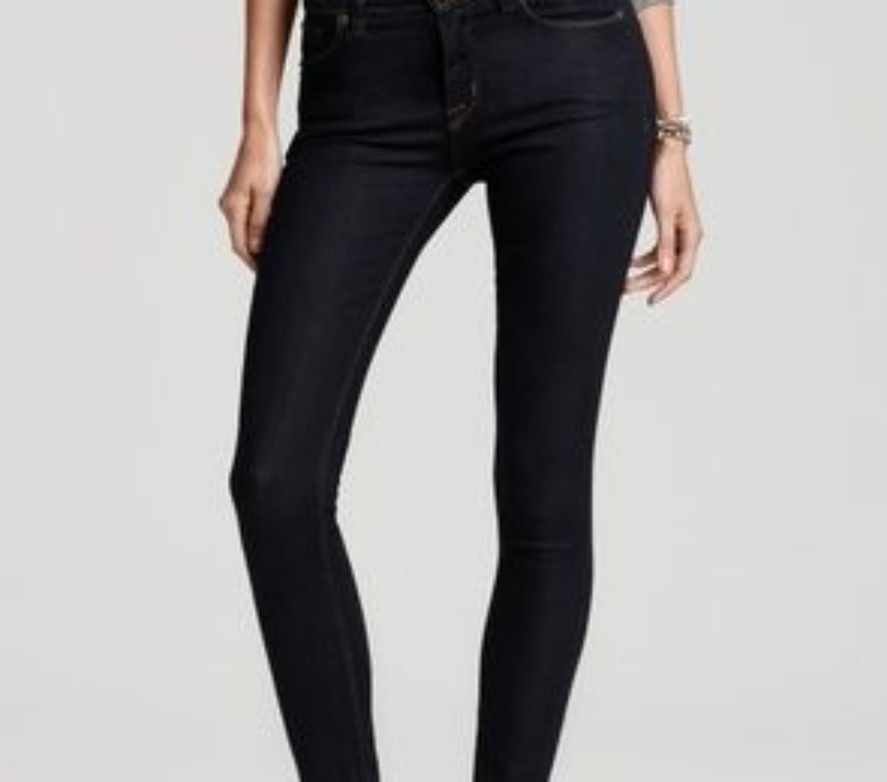 NWT Dark Skinny Jeans